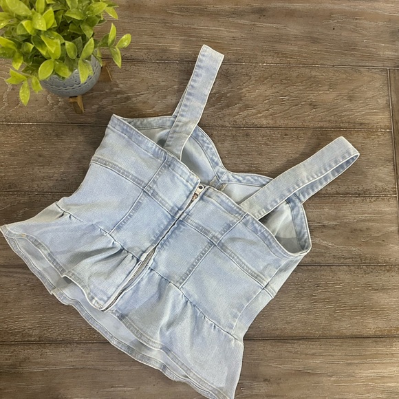 Jessica Simpson Light Blue Denim Top - Picture 4 of 12